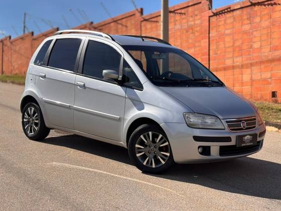 FIAT IDEA 1.4 MPI ELX 8V FLEX 4P MANUAL